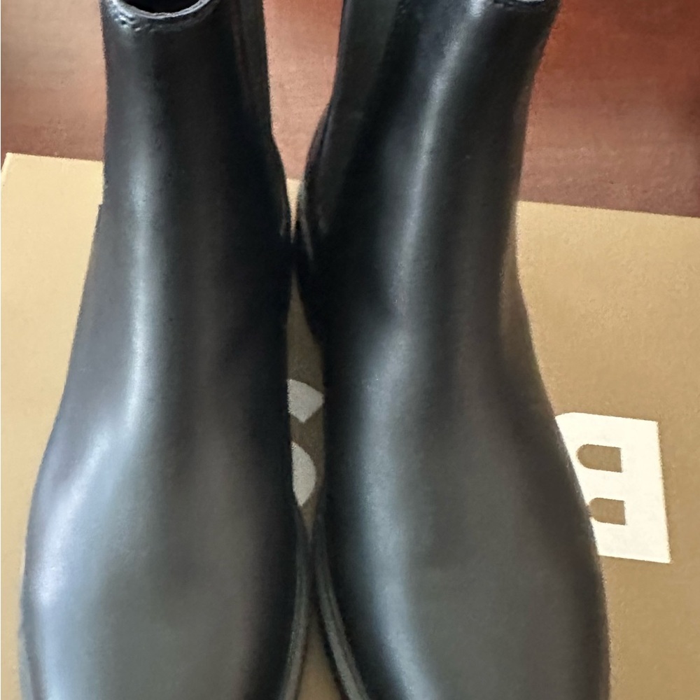 Hugo Boss Women's Black Ankle Boots